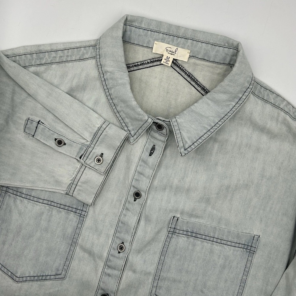 Easel Los Angeles Womens Medium Blue Denim Button Up Long Sleeve Shirt